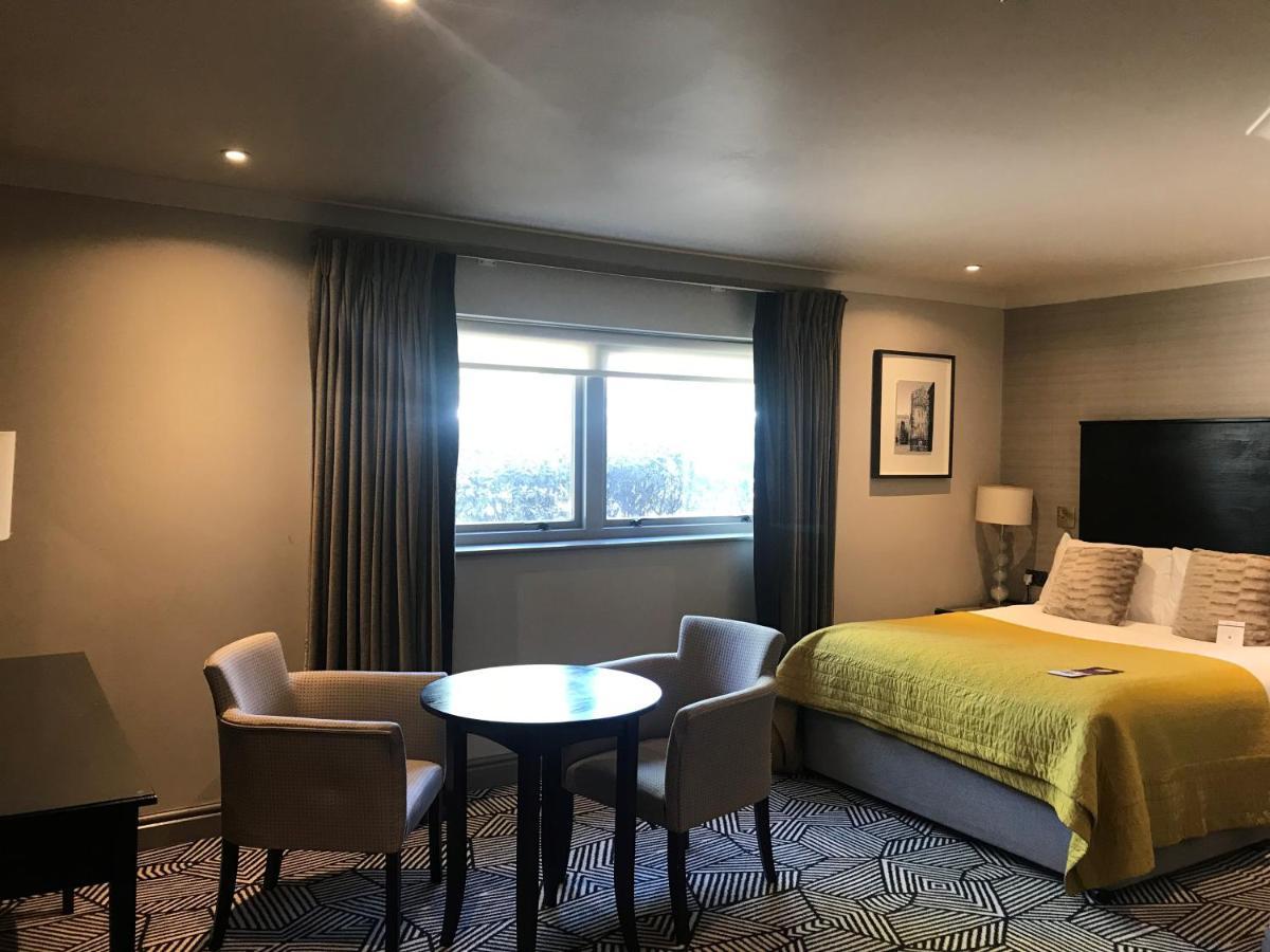 Hunton Park Hotel Kings Langley Bagian luar foto