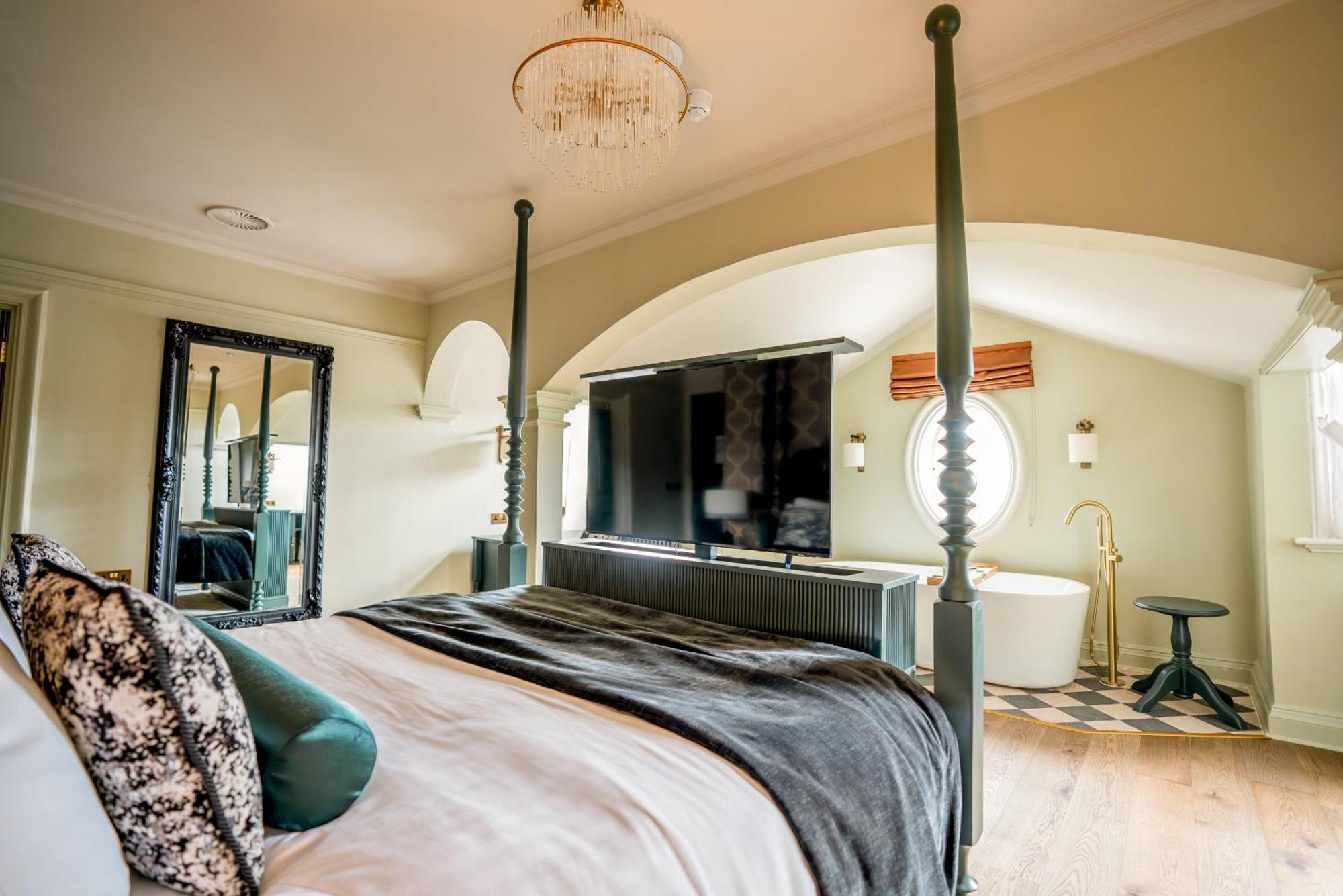 Hunton Park Hotel Kings Langley Bagian luar foto